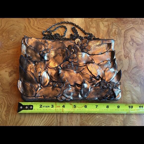APPLIQUÉ BLACK Brown Metallic Gold